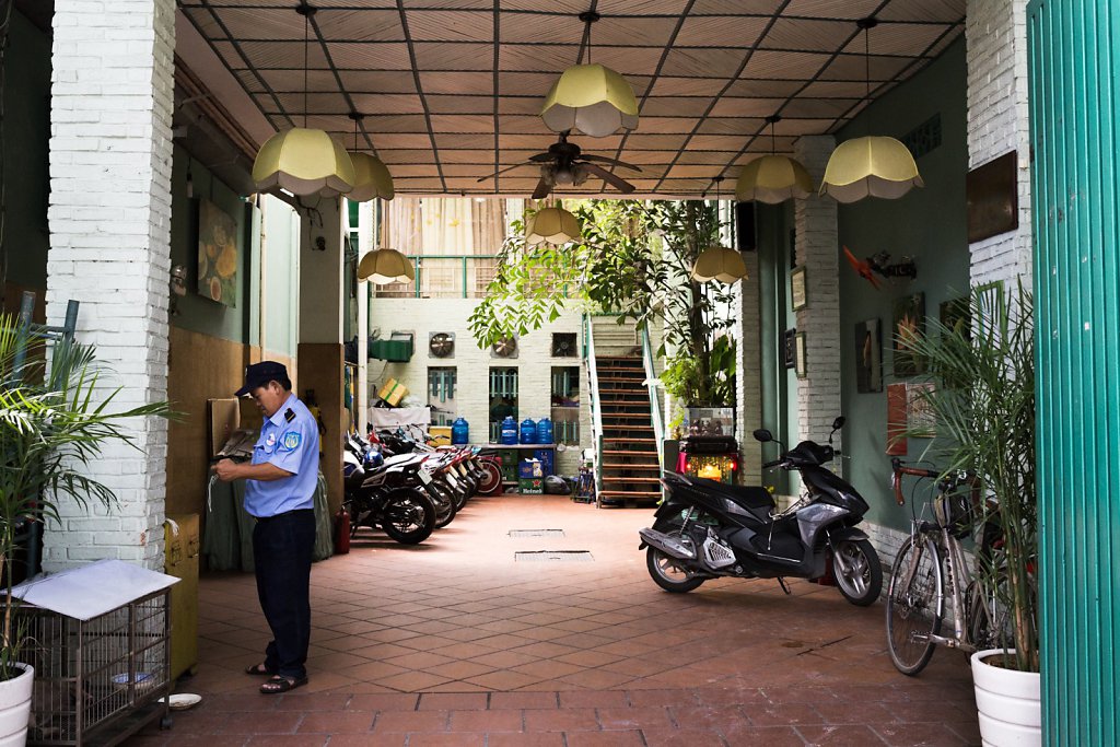Parking at a vietnamese restaurant